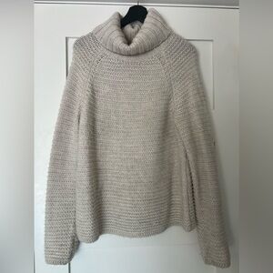 Denver Hays knit turtle neck